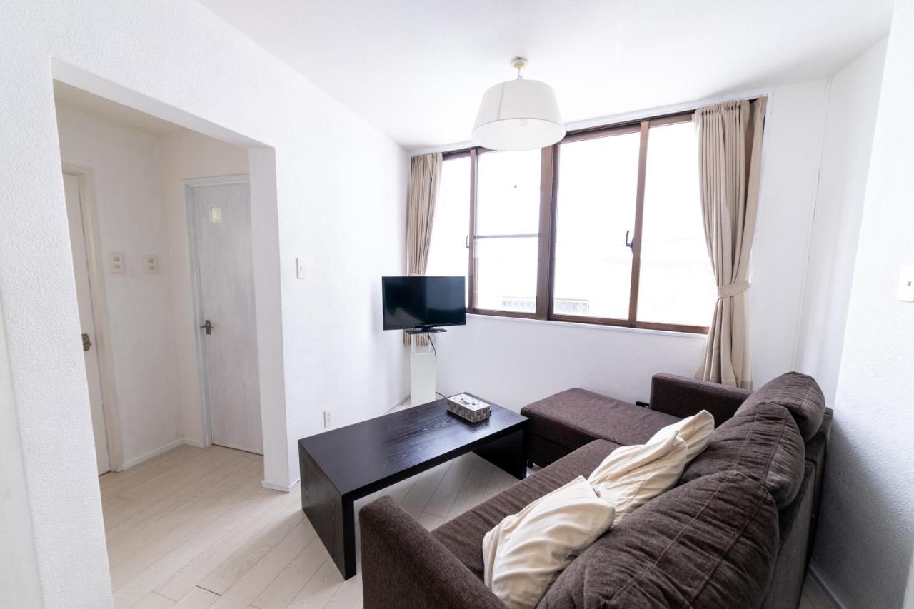 Апарт отель Izumisaki Terrace402 Наха Экстерьер фото